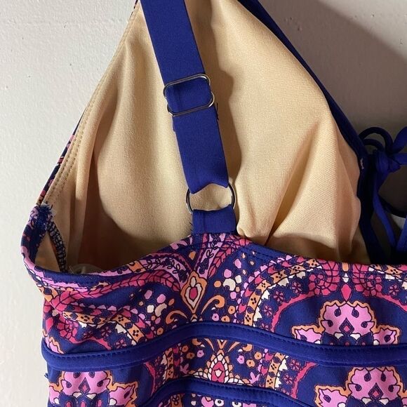 Sea Angel Patterned One Piece Swimsuit Size L - Picture 9 of 9